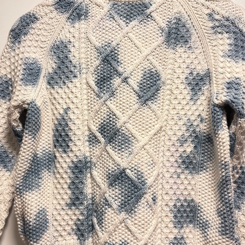NWT Anthropologie Pilcro Blue White Floral Embroidered Cable Knit Sweater M - Picture 7 of 9